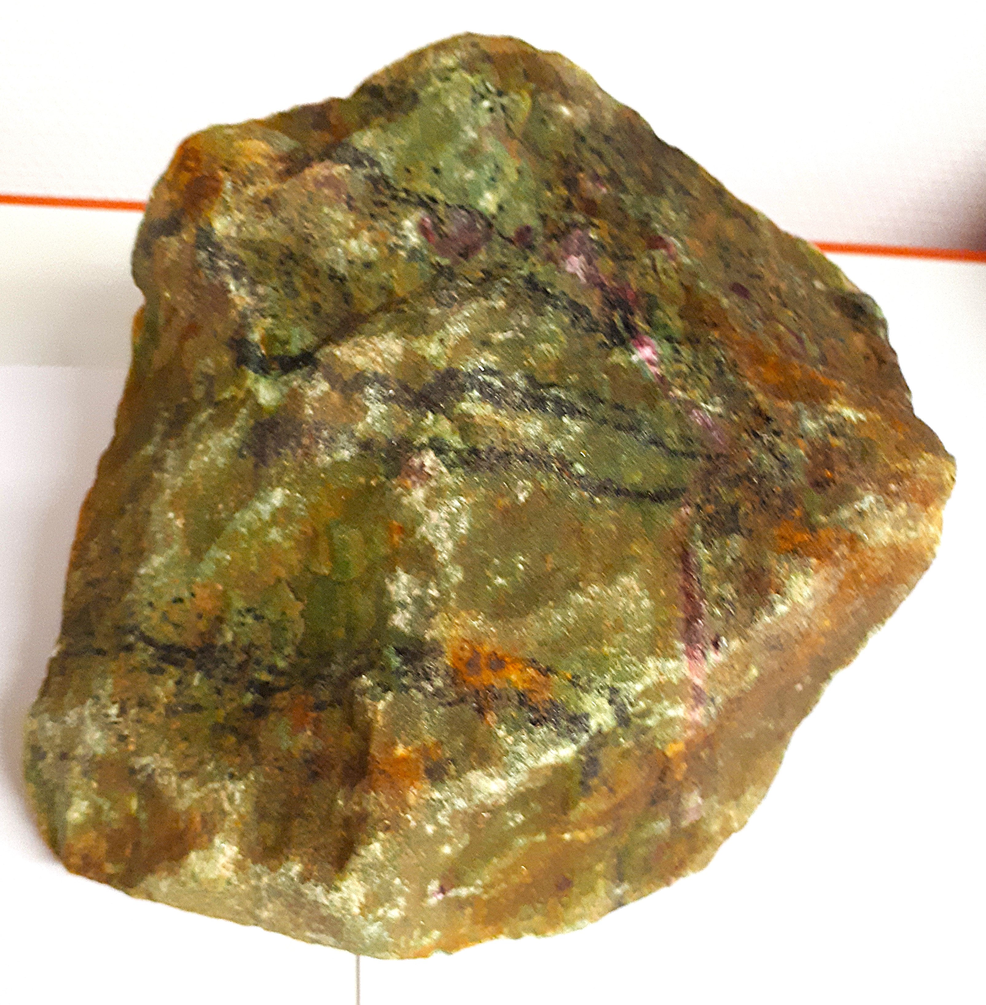 Rubin i Zoizit- Rå  6.3 kilo