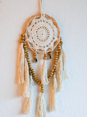 Hæklet ophæng m. perler og kvaste