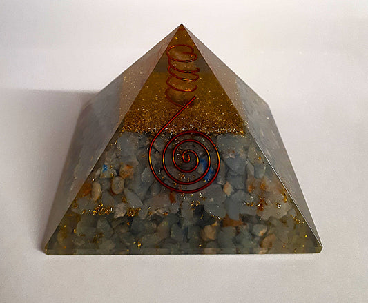 ORGONIT - ORGONITE PYRAMIDE- Angelit