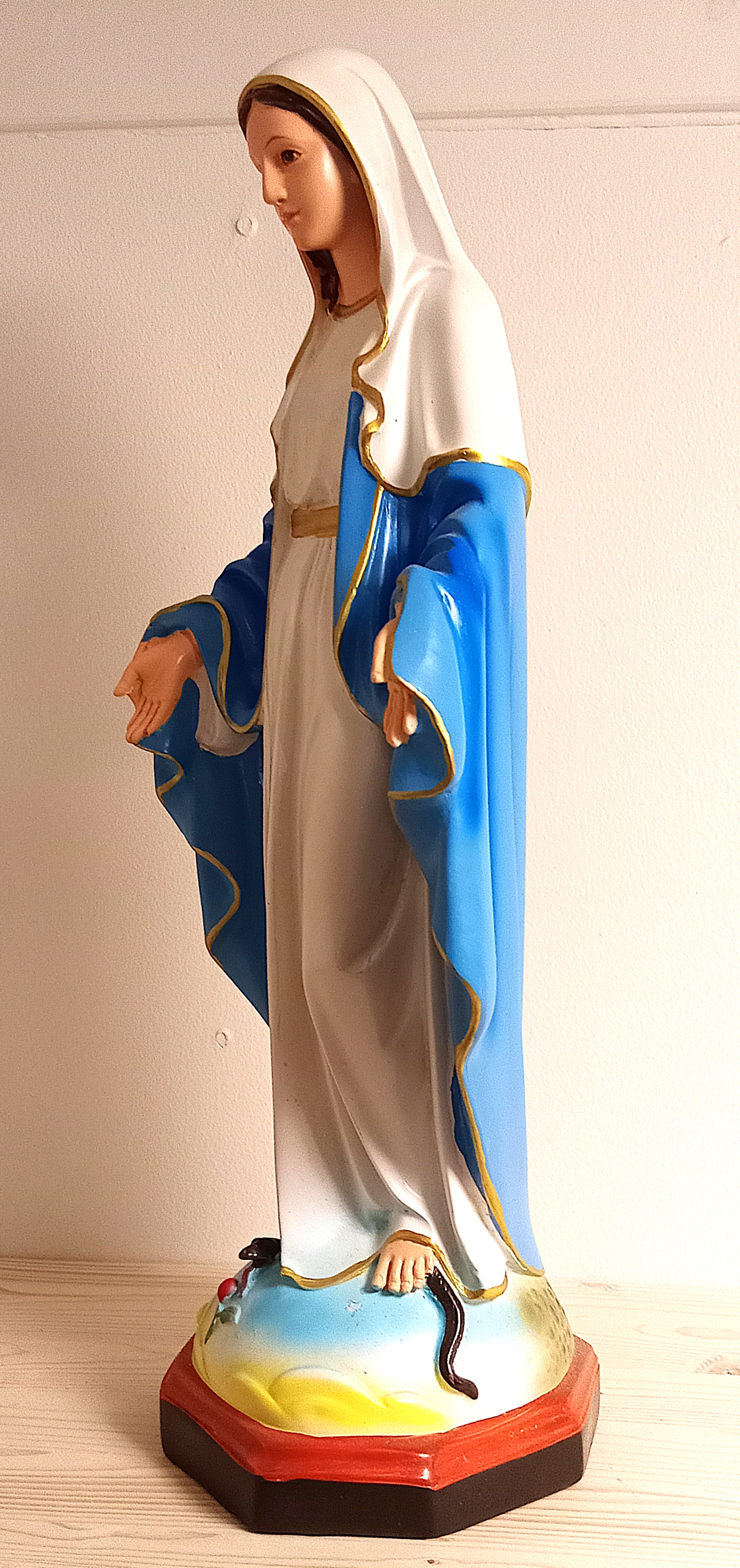 Jomfru Maria - En stor figur