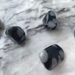 Obsidian snefnug - 2-3 cm