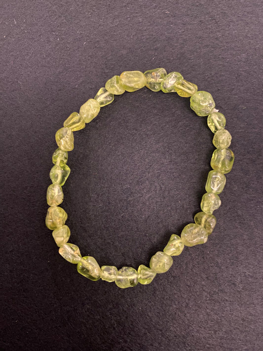 Peridot armbånd